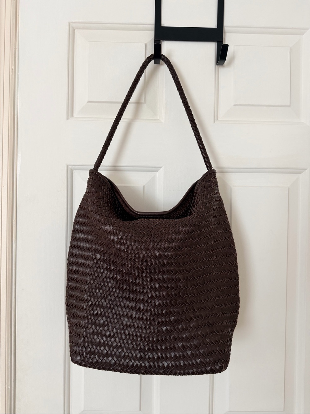 Madewell The Signature Woven Bucket Bag in Coffee Bean - Picture 2 of 8